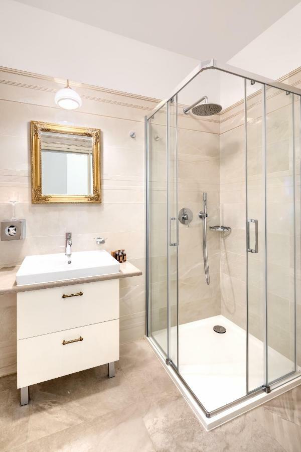 Apartamenty Pod Baranem Krakkó Kültér fotó